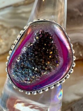 2526 Stunning Silver and Purple Titanium Druzy Ring